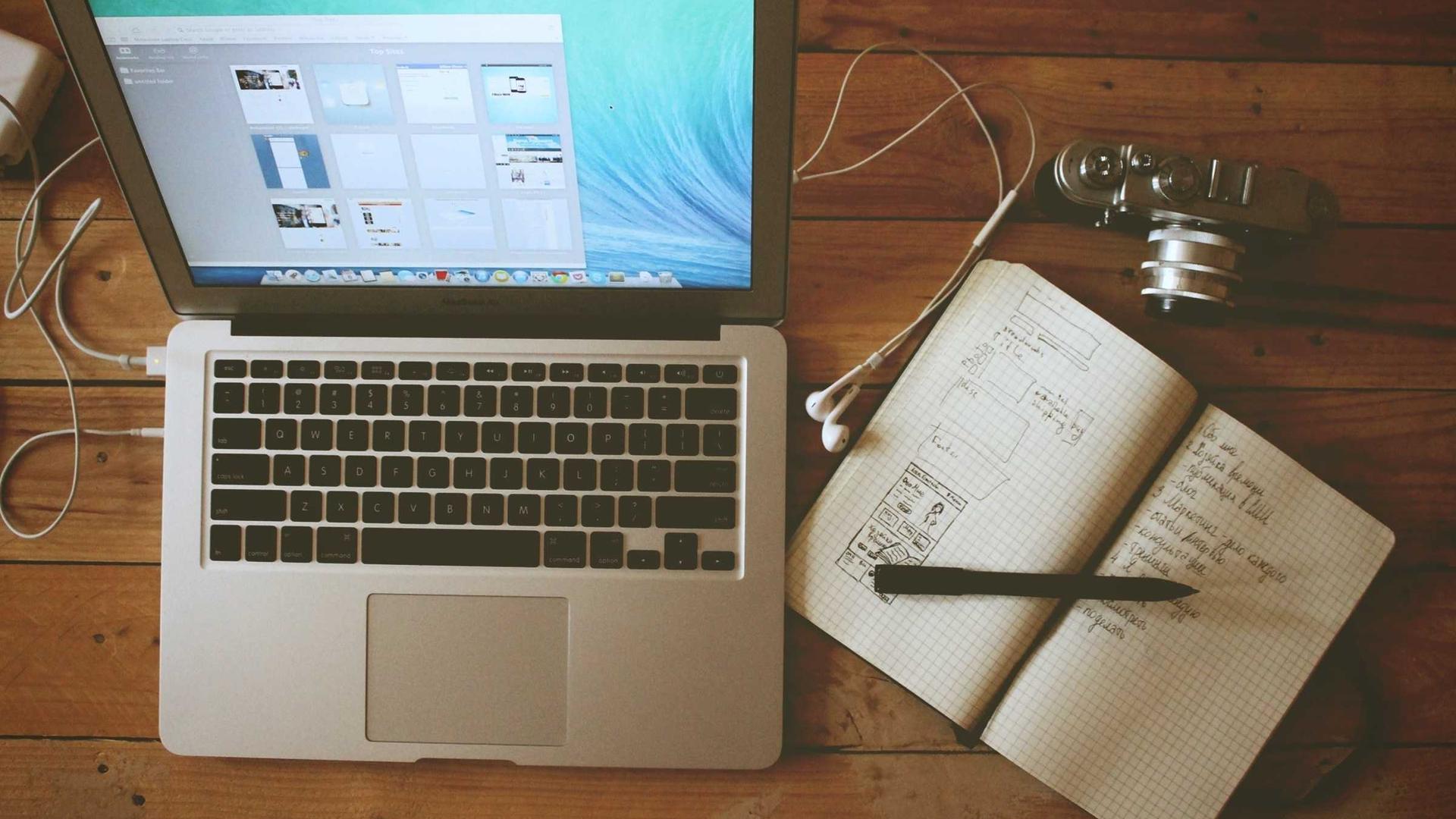 Secure new hire onboarding: reliable HR document collection